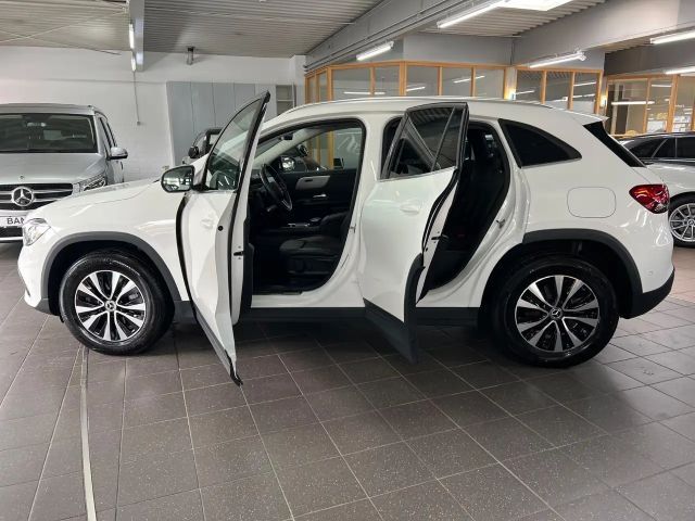 Mercedes-Benz GLA 250 Style