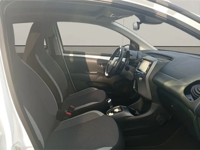 Toyota Aygo Hatchback Play Team D