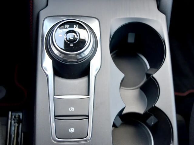 Ford Kuga Plug in Hybrid ST Line X