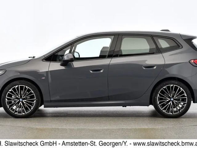BMW 218 218d Active Tourer Sedan