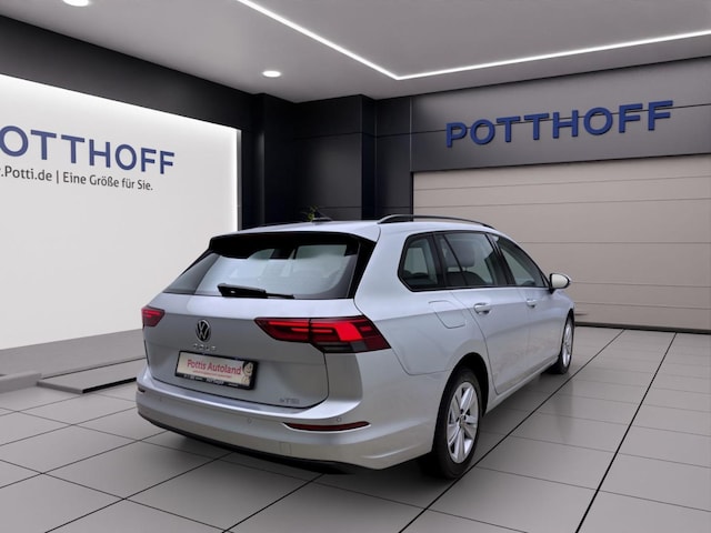 Volkswagen Golf 1.5 eTSI DSG Life Variant