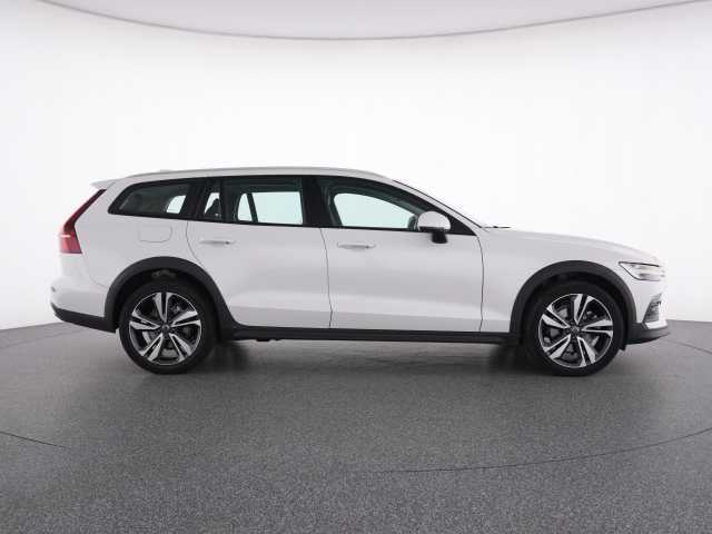 Volvo V60 Cross Country CC