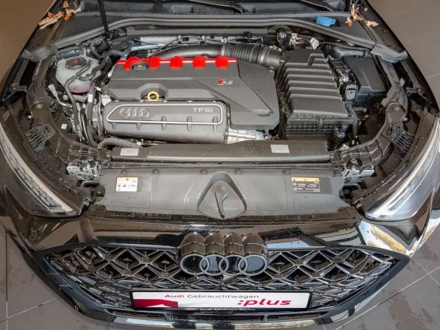 Audi RS3 S-Tronic