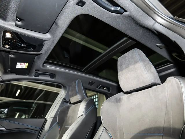 BMW 220 220i Active Tourer M-Sport