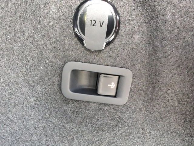 Volkswagen Golf Business DSG Variant