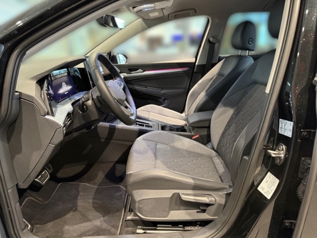 Volkswagen Golf 1.5 eTSI DSG Golf VIII