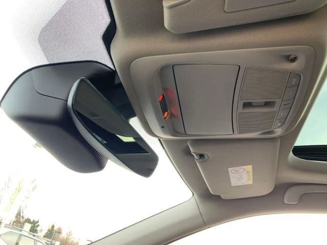 Renault Koleos Blue Initiale Paris