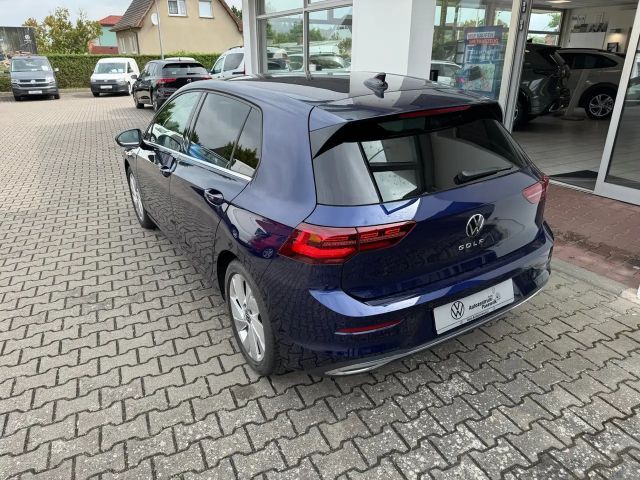 Volkswagen Golf 2.0 TSI DSG