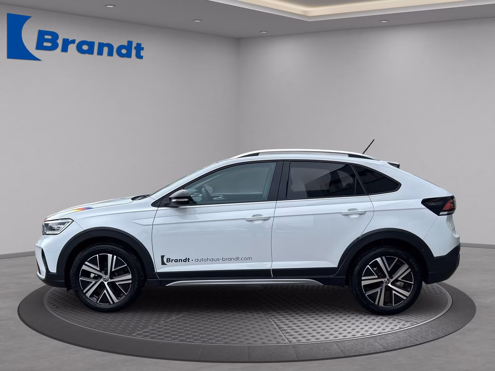 Volkswagen Taigo 1.0 TSI DSG Style