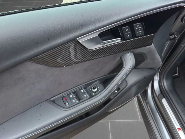 Audi RS4 3.0 TFSI Avant Quattro