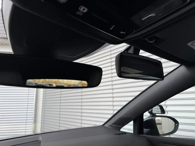 Volkswagen Golf 2.0 TSI DSG GTI Golf VIII