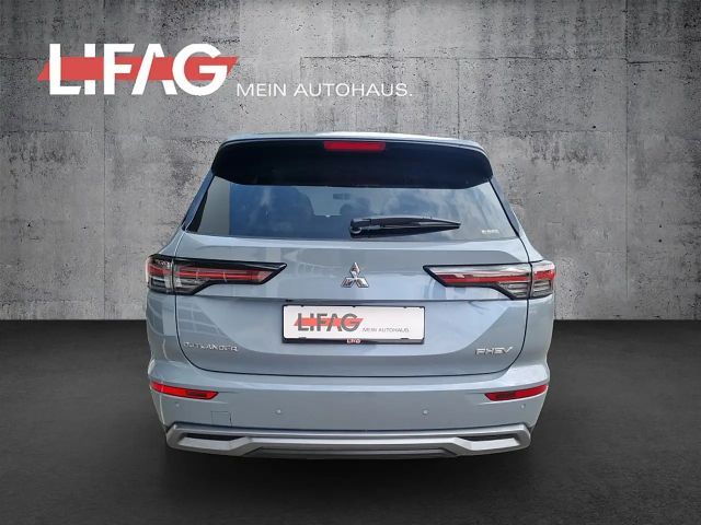 Mitsubishi Outlander Intense PHEV