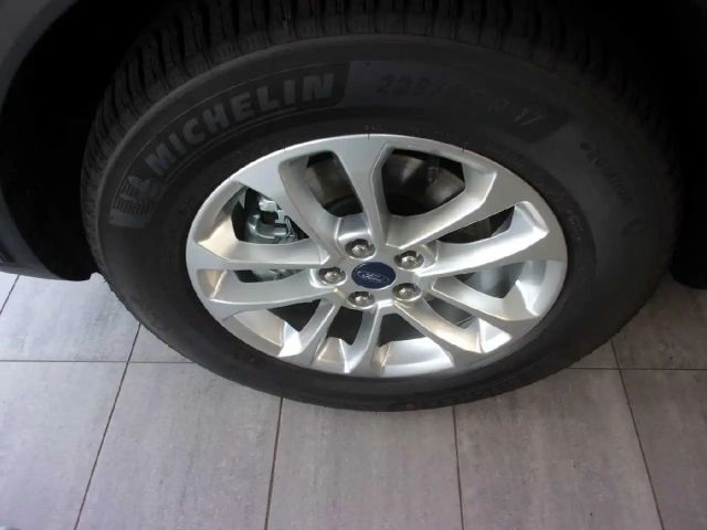 Ford Kuga Hybrid Titanium X