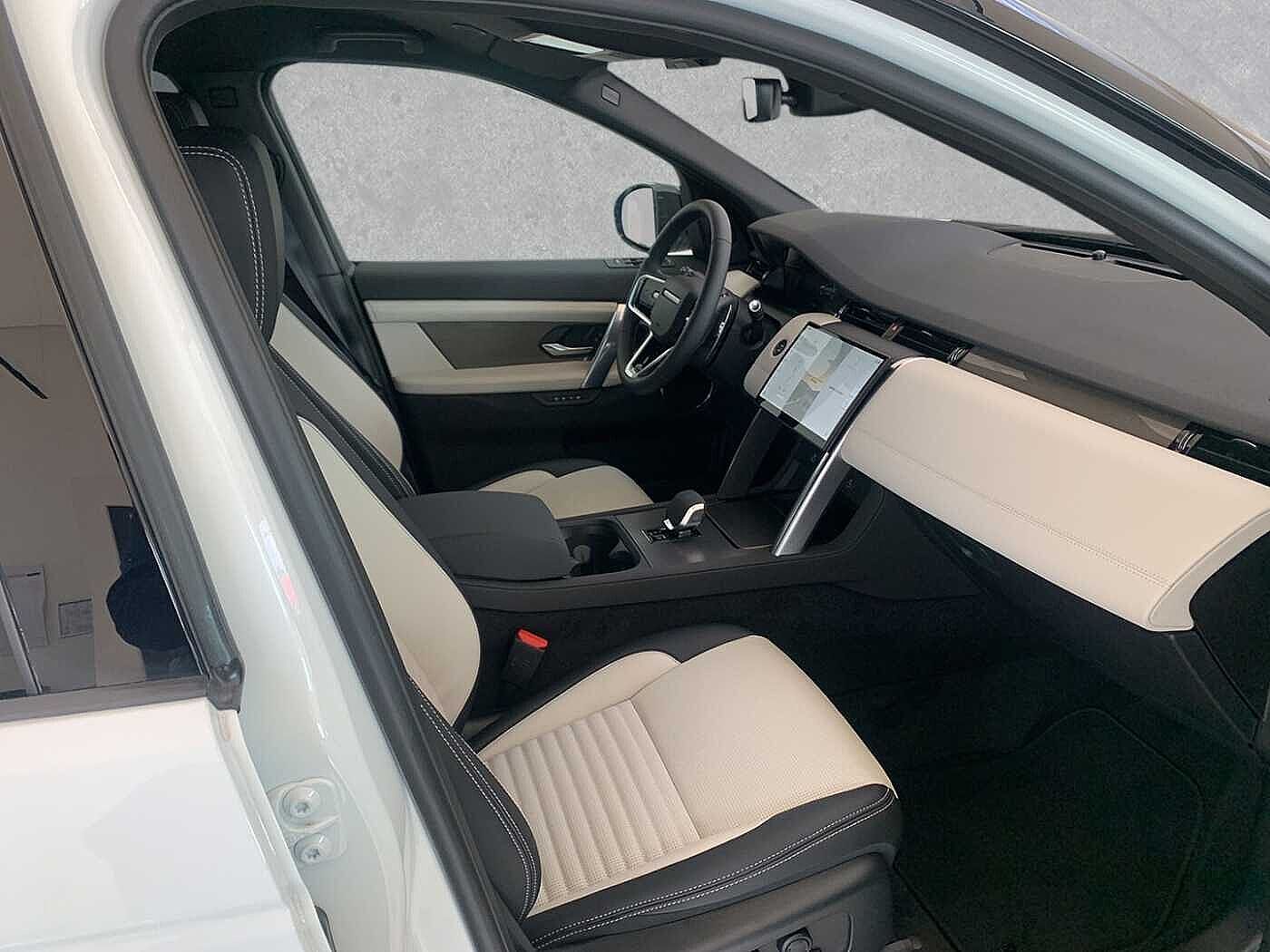 Land Rover Discovery Sport D200 Dynamic SE