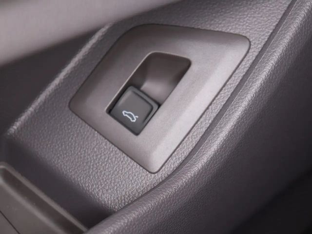 Volkswagen Multivan 2.0 TSI DSG Lang T7