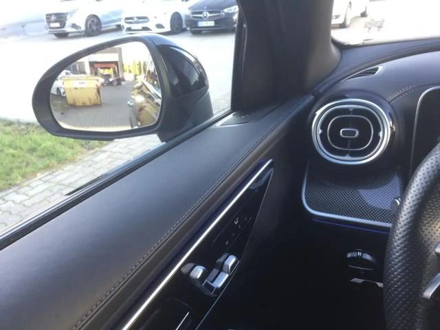 Mercedes-Benz GLC 200 4MATIC AMG Line