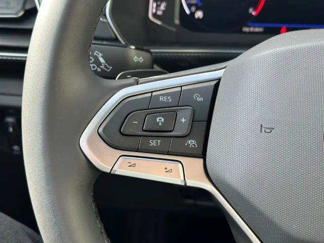 Volkswagen T-Cross 1.0 TSI DSG R-Line