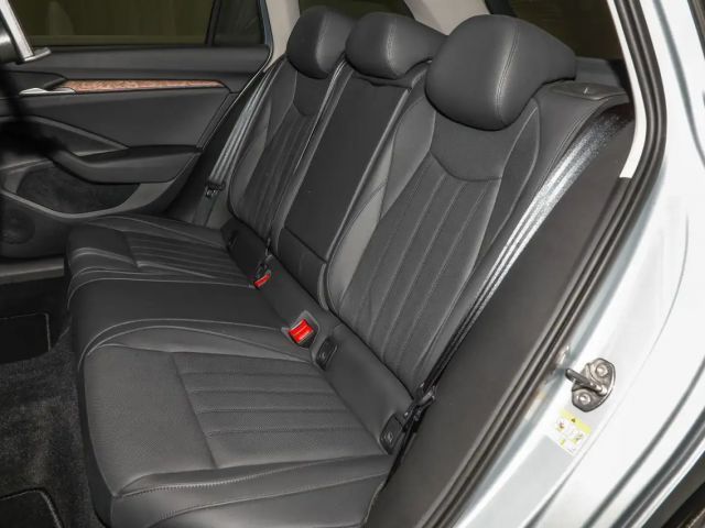 Skoda Superb 2.0 TDI Combi