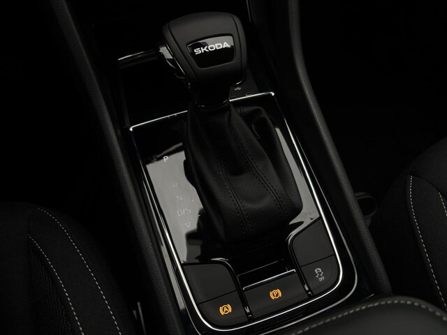 Skoda Karoq 1.5 TSI Selection