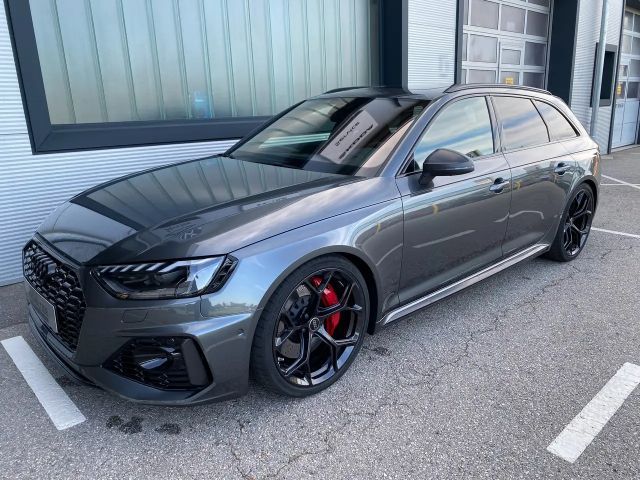 Audi RS4 Avant