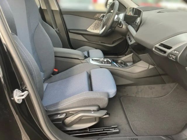 BMW 118 118d 5-deurs Sedan