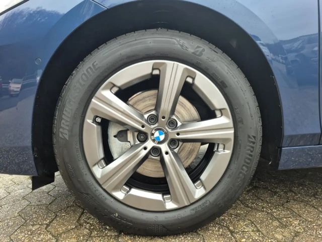 BMW 218 218i Active Tourer