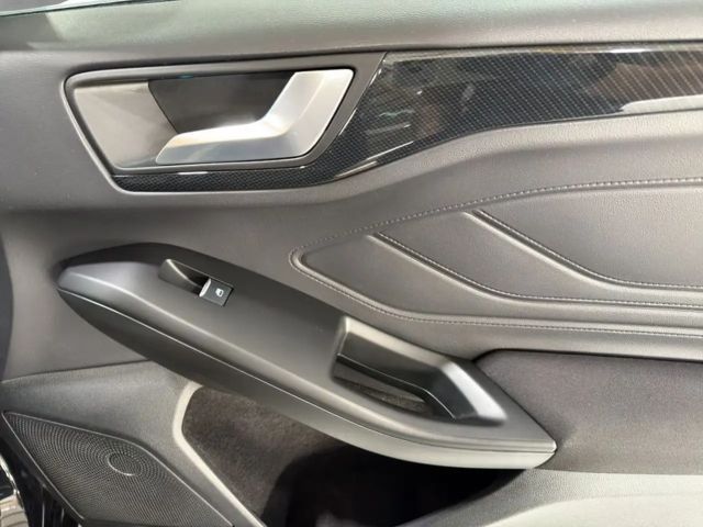 Ford Focus ST Line Wagon