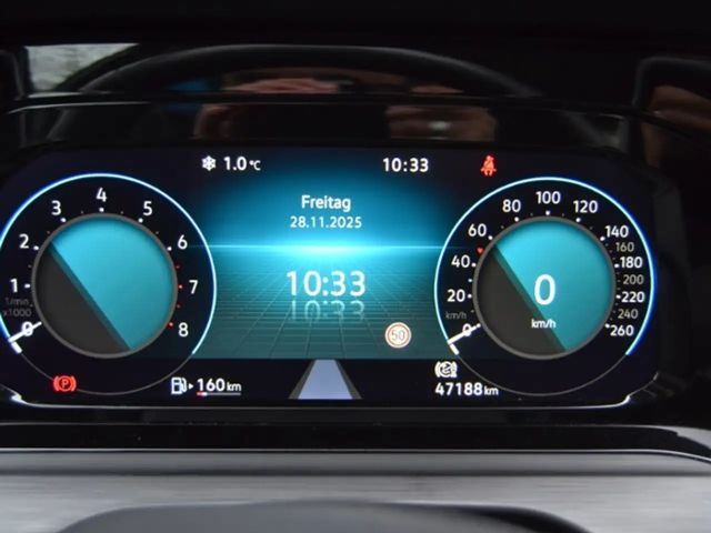 Volkswagen Golf 1.5 TSI Golf VIII Pro Style