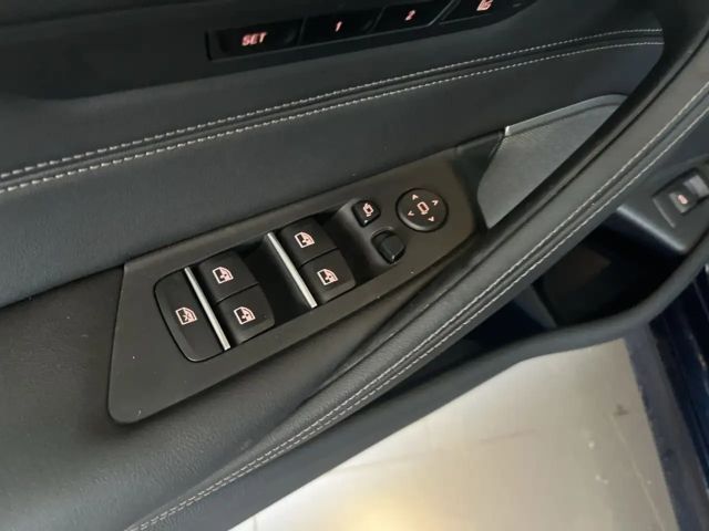 BMW 530 530e M-Sport Touring xDrive