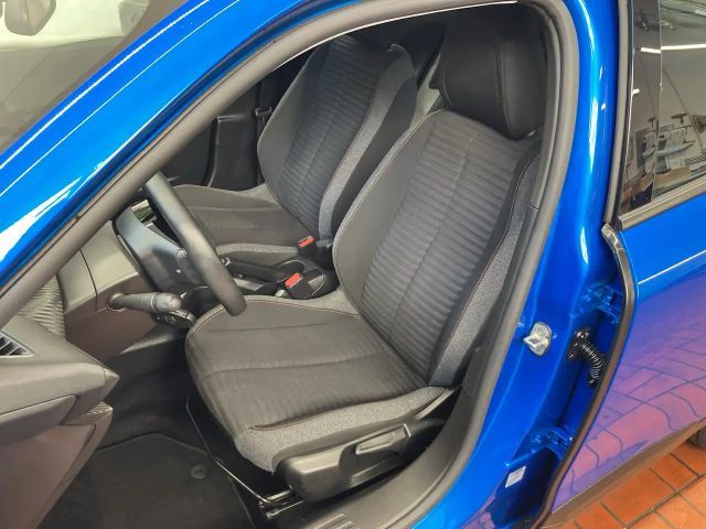 Peugeot 2008 Active Pack PureTech