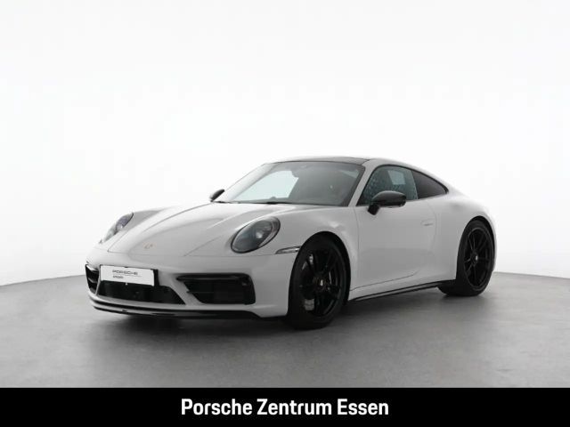 Porsche 992 4 Carrera Coupé GTS
