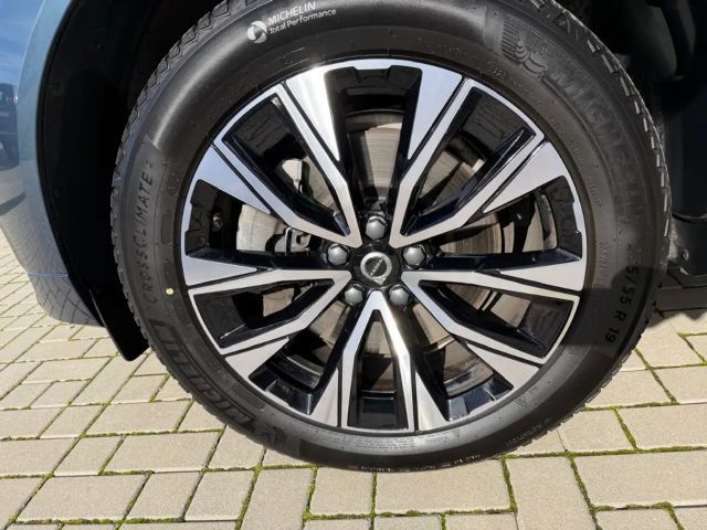 Volvo XC60 Dark Plus