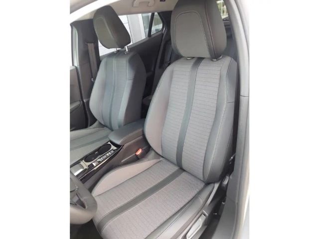 Peugeot E-2008 Allure Pack