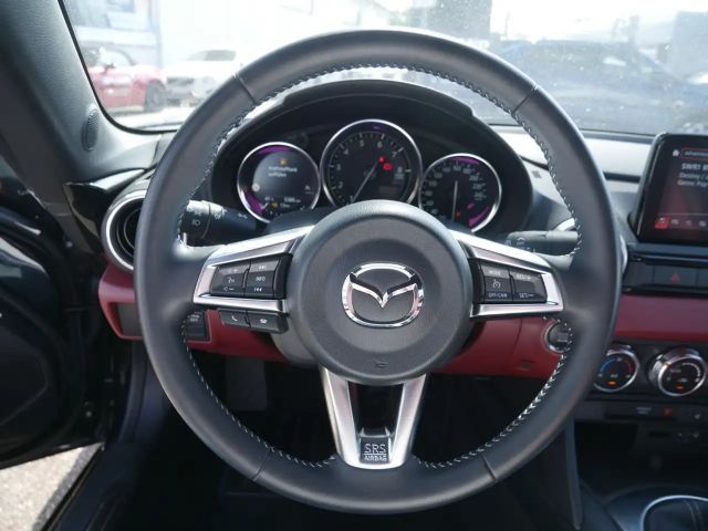 Mazda MX-5 SkyActiv
