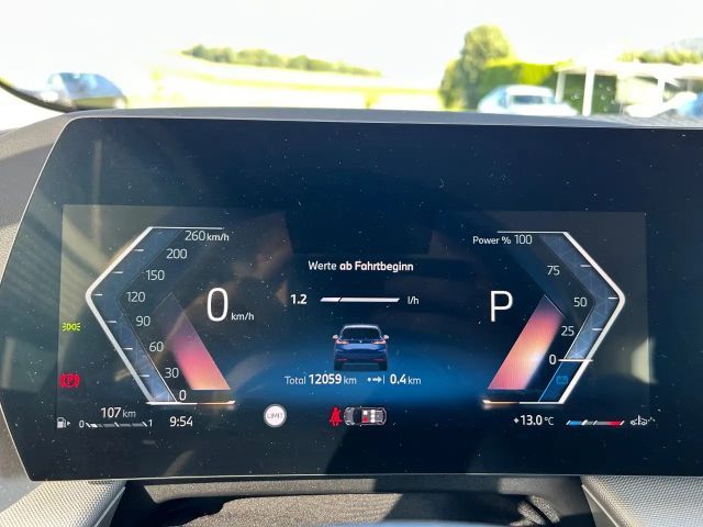 BMW 220 220i Active Tourer