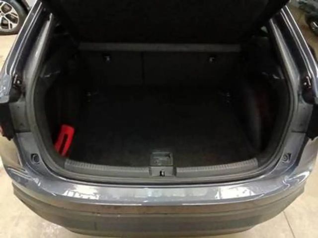 Volkswagen Taigo 1.0 TSI DSG