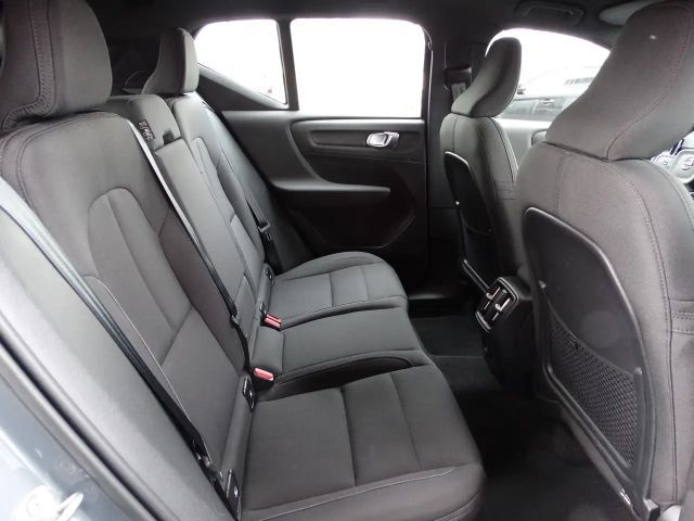 Volvo XC40 AWD Plus Recharge Twin Engine