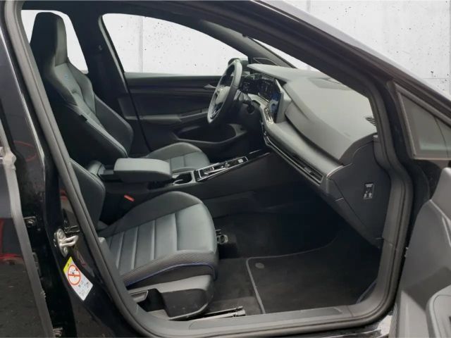 Volkswagen Golf 2.0 TSI 4Motion Golf VIII