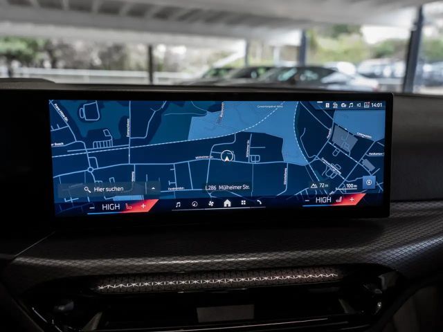 BMW 320 320i M-Sport Touring