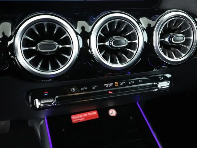 Mercedes-Benz B 200 B 200 d