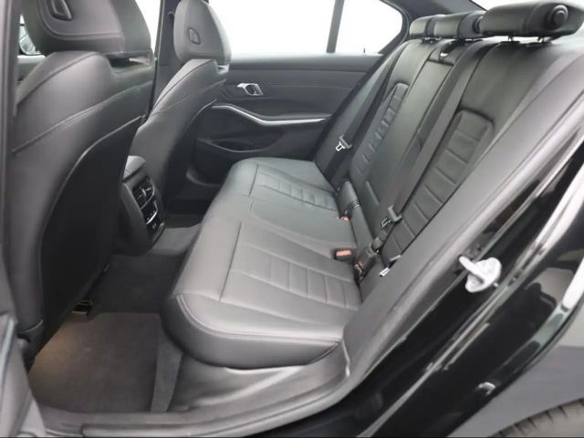 BMW 330 M-Sport Sedan