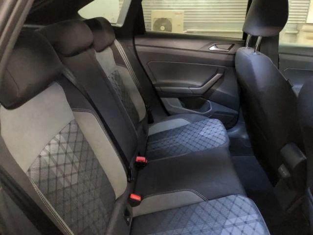 Volkswagen Taigo DSG R-Line