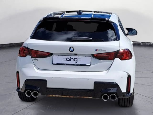 BMW 135 Sedan xDrive