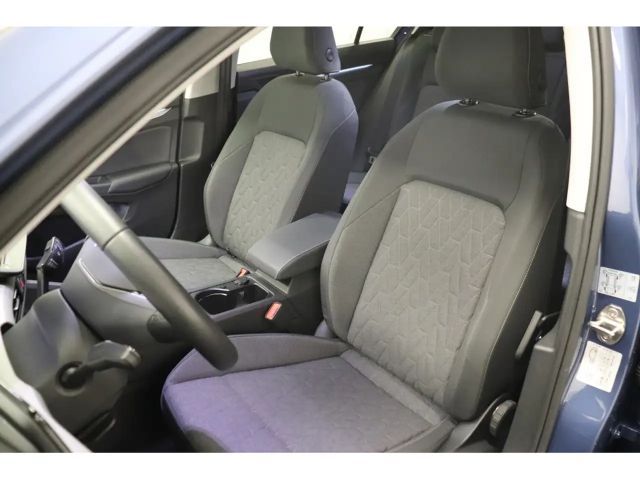 Volkswagen Golf 1.5 TSI Golf VIII Life