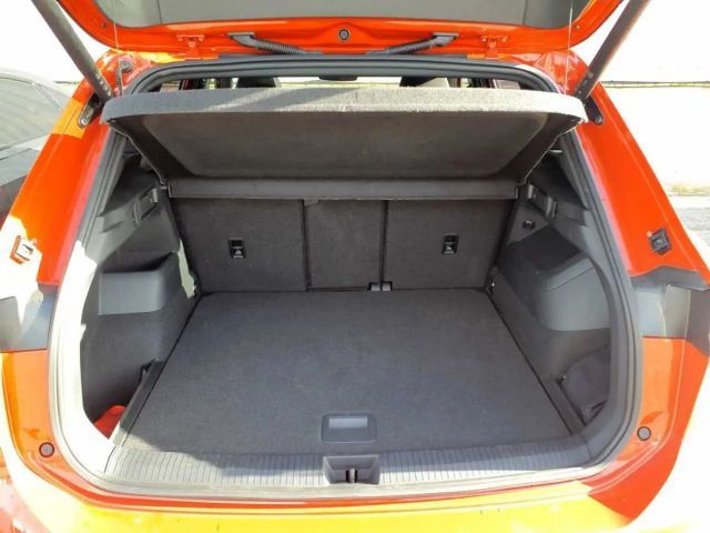 Volkswagen Tiguan 1.5 eTSI R-Line Style