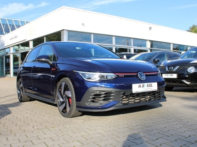 Volkswagen Golf 2.0 TSI Golf VIII
