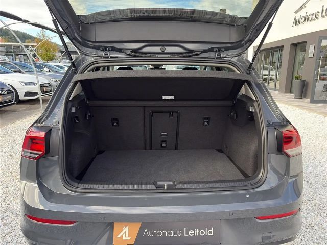 Volkswagen Golf DSG Style