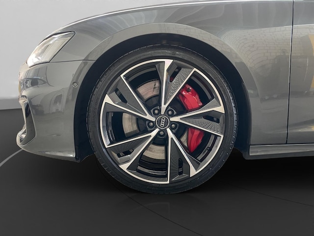 Audi S6 Quattro Sedan