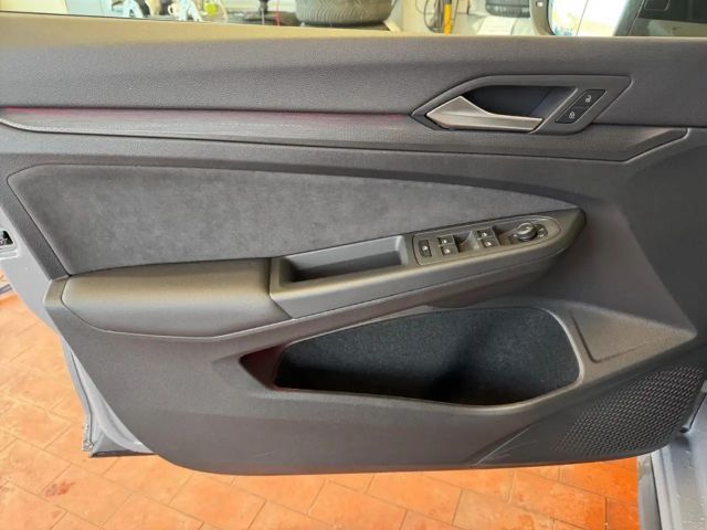 Volkswagen Golf 2.0 TSI GTI Golf VIII