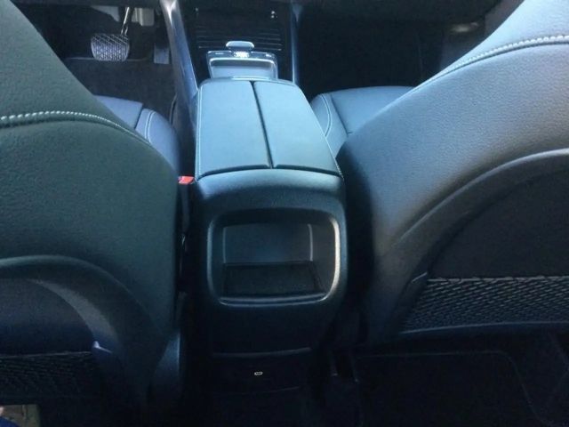 Mercedes-Benz B 180 Progressive